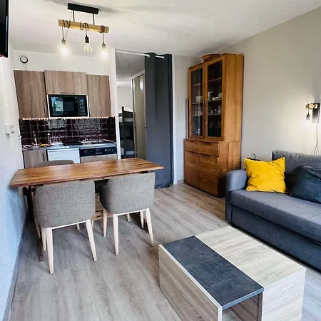 Aux 2 Alpes Pour 4 Pers, Balcon Ensoleille - Fr-1-546-51 *